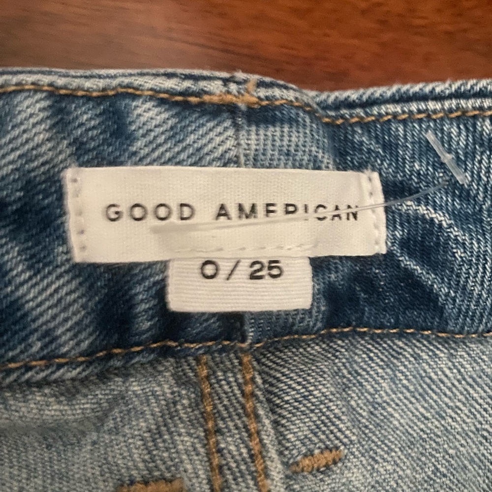 Good American Classic Blue Jeans